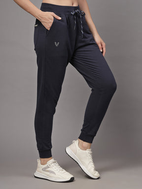 UZARUS Stay Warm and Stylish: Women's Fleece-Lined Regular Fit Heavy Weight Winter Trackpants with 3 Pockets