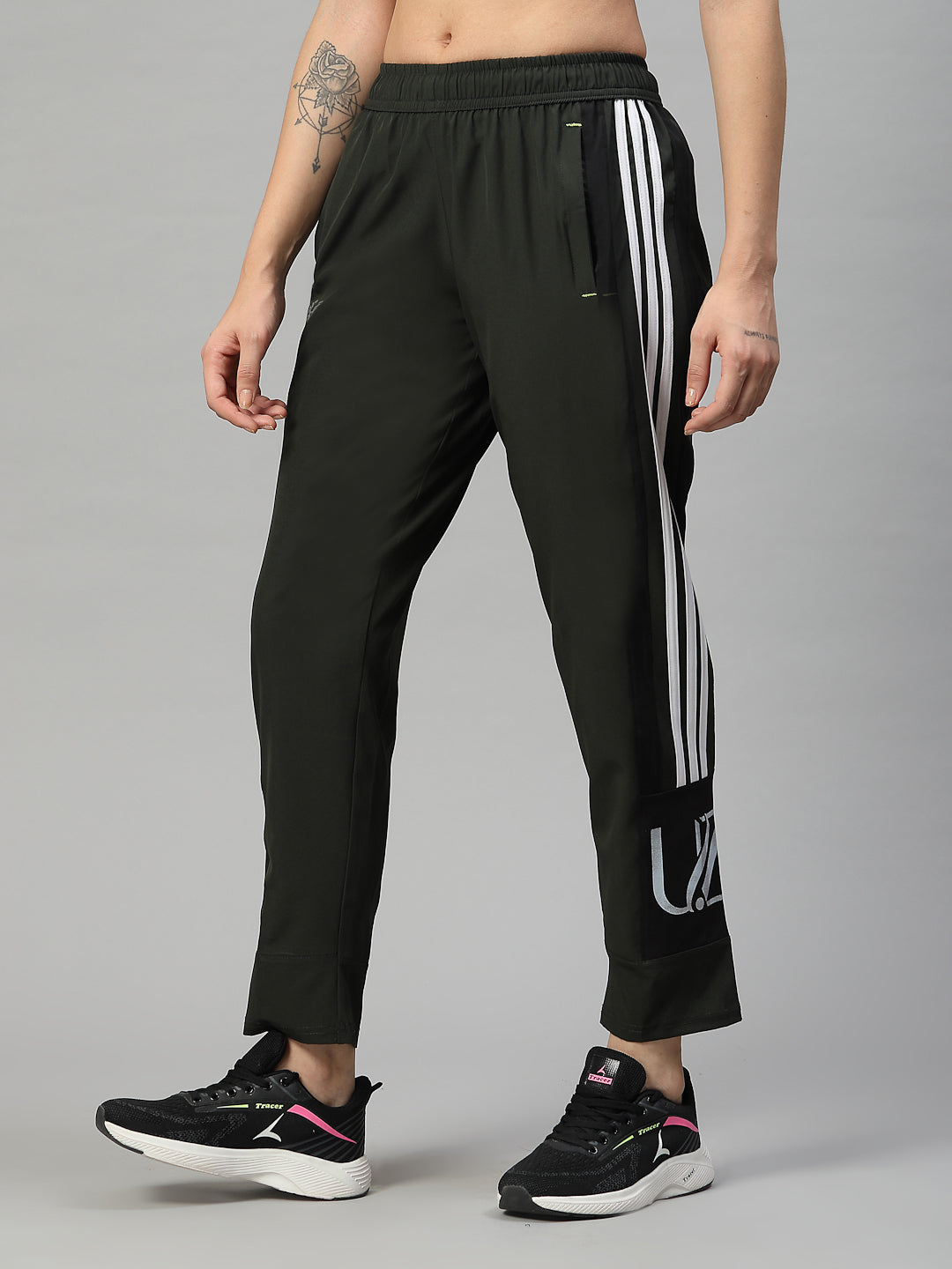 Women's Cotton Regular Fit Joggers Track Pants with 2 Zippered Pockets